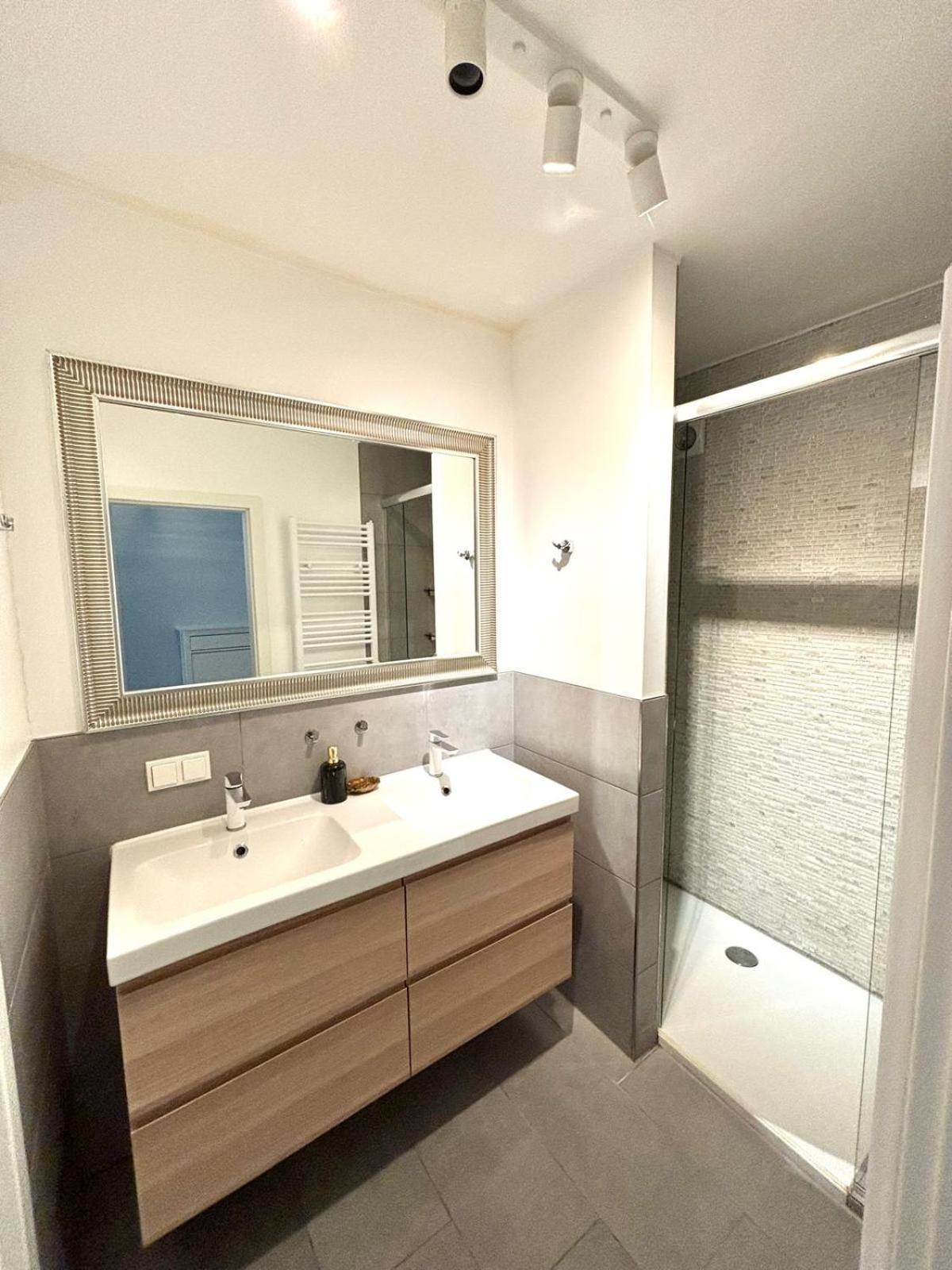 Beautiful Two Bedroom Apartment In Luxembourg City Center Buitenkant foto